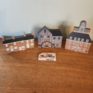 Cat's Meow Village 4 Pc Set